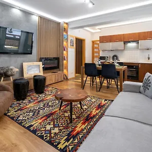 Apartament Tatraholiday - Tatrzanski Jaszczurowka, Zakopane